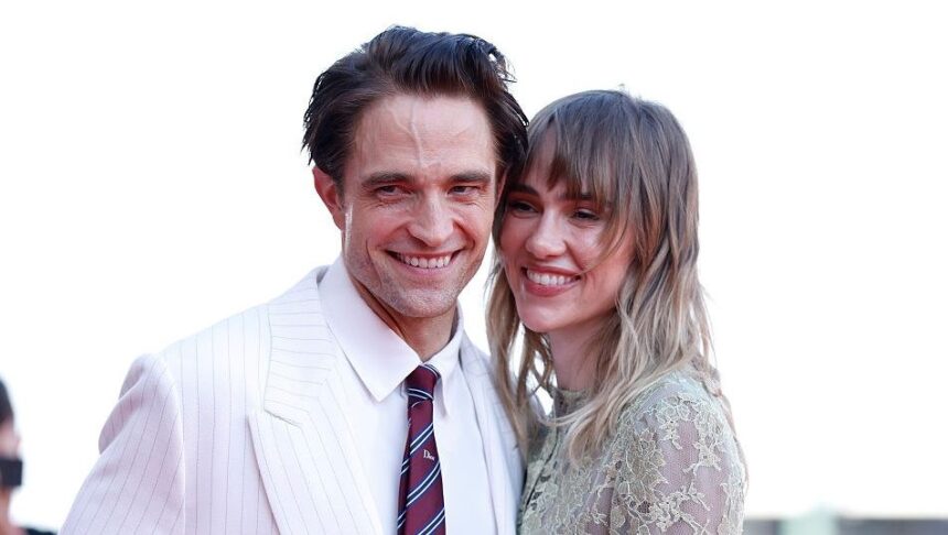 robert-pattinson-&-suki-waterhouse’s-venice-kisses:-the-attachment-truth-behind-the-spark