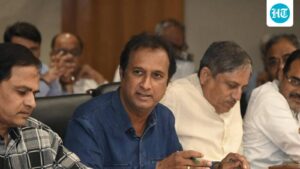 bjp-asks-gujarat-congress-mla-to-apologise-for-sitting-during-vande-mataram