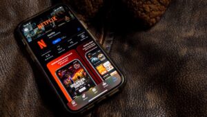 netflix-sued-by-florida-over-“bait-and-switch”-on-privacy-and-advertising