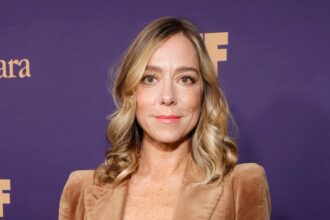 sian-heder-says-“collective-action-matters”-as-‘being-heumann’-opens-toronto-film-festival