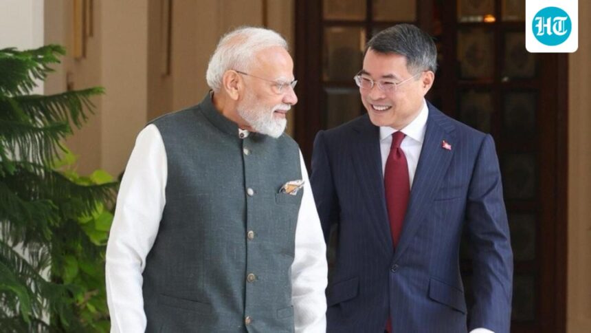 brics-summit:-pm-modi-meets-vietnamese,-ethiopian-counterparts