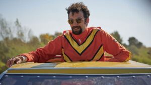 ‘the-stunt-driver’-review:-jay-baruchel-channels-canada’s-answer-to-evel-knievel-in-an-affable-true-life-comedy-that’s-not-fast-or-funny-enough