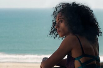 ‘misty-green’-review:-rosalind-eleazar-is-a-revelation-in-chris-rock’s-sharply-observed-love-hate-portrait-of-the-hollywood-hustle 