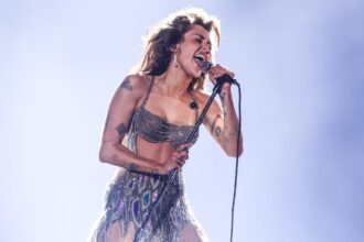 is-miley-cyrus-performing-for-the-super-bowl-2027-halftime-show?