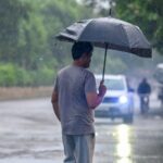 imd-forecasts-heavy-rain-across-gujarat,-maharashtra-and-several-states