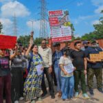 gurugram-residents-protest-illegal-dumping-along-gcer,-sector-23a