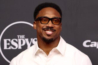 myles-garrett’s-injury-updates:-the-rams-player’s-recovery,-surgery-&-more