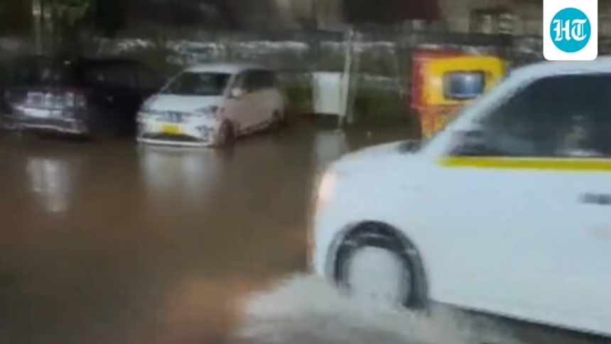 severe-waterlogging-near-mumbai-airport-as-rain-lashes-city;-watch-video