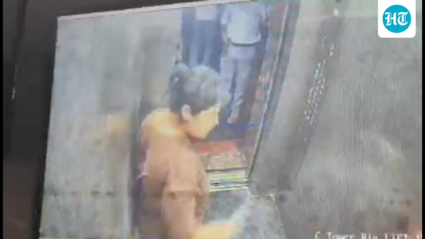 fight-breaks-out-over-pet-dog-in-ghaziabad-high-rise-elevator,-video-goes-viral