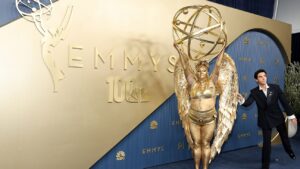 ‘hacks’-star-megan-stalter-dresses-as-an-emmy-for-2026-ceremony