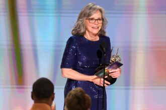 sally-field-warns-“our-voices-matter”-in-emmys-win-amid-pending-paramount-warner-bros.-merger