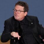 michael-j.-fox-says-he-feared-people-would-laugh-over-his-parkinson’s-diagnosis-during-emmys-speech