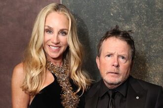 michael-j.-fox’s-wife-tracy-pollan:-everything-to-know-about-their-decades-long-marriage
