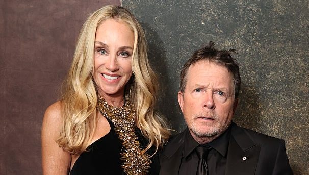 michael-j.-fox’s-wife-tracy-pollan:-everything-to-know-about-their-decades-long-marriage
