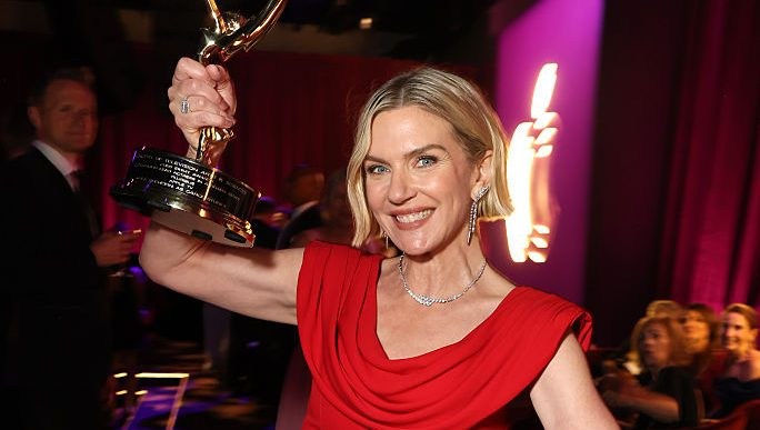 who-is-rhea-seehorn?-5-things-to-know-about-the-emmy-winning-‘pluribus’-star