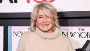 did-martha-stewart-release-nudes?-inside-the-lifestyle-icon’s-racy-instagram-tease
