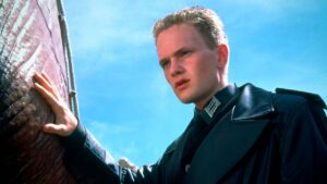 paul-verhoeven-on-us.-space-force’s-‘starship-troopers’-inspired-uniforms:-“it’s-based-on-leni-riefenstahl”