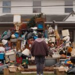 ‘trash-mountain’-review:-a-gay-man-returns-to-his-conservative-hometown-in-a-warm,-perceptive-indie-comedy-drama