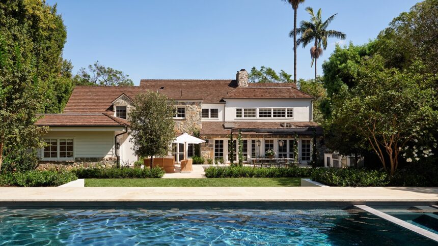 nancy-meyers’-daughter-creates-a-home-as-chic-as-her-mom’s-movies:-inside-her-beverly-hill-renovation