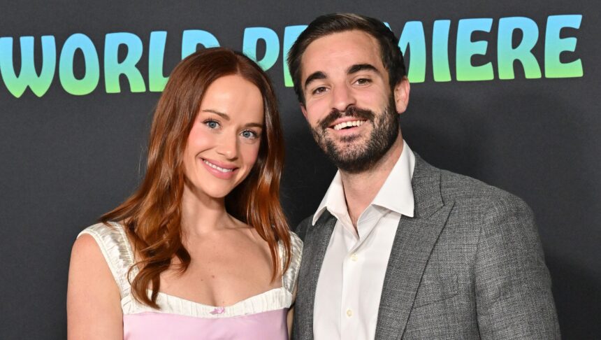 who-is-conner-leavitt?-5-things-to-know-about-the-‘mormon-wives’-star