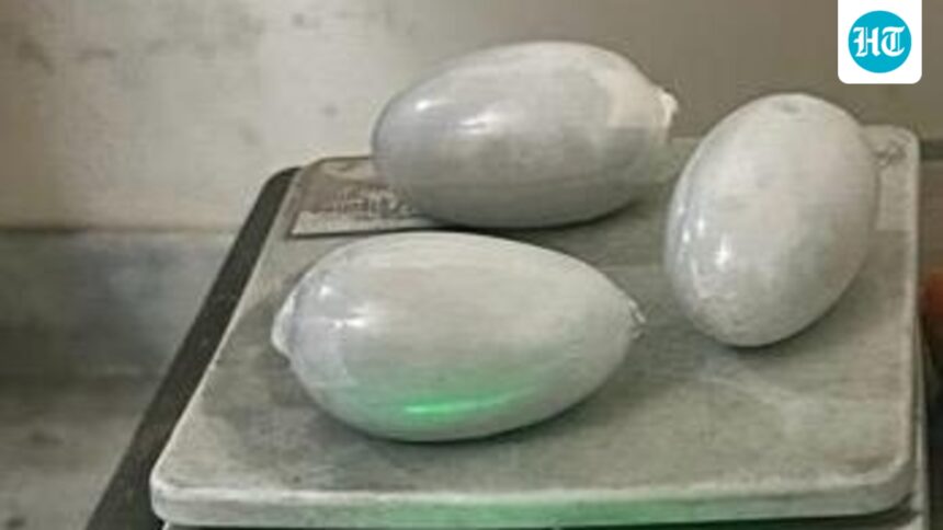 bangladeshi-national-caught-smuggling-gold-from-saudi-inside-undergarments-at-delhi-airport
