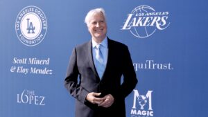 after-lakers-sale,-mark-walter-also-offloads-stake-in-chelsea-fc.