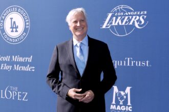after-lakers-sale,-mark-walter-also-offloads-stake-in-chelsea-fc.