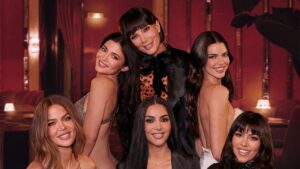 ‘the-kardashians’-season-8-trailer:-kim-reveals-health-scare-that-landed-her-in-the-hospital,-kendall-denies-cara-delevingne-romance-rumors