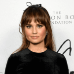 former-disney-star-debby-ryan-recalls-suffering-a-“life-altering-brain-injury”