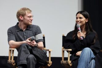 inde-navarrette:-i-didn’t-“want-to-make-any-friends”-during-‘obsession’-shoot-to-focus-on-film