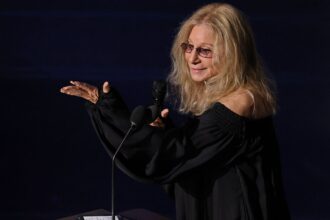 barbra-streisand-slams-trump’s-“unchecked-ego”-amid-his-kennedy-center-demolition-threats