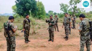 one-photo,-many-near-misses:-the-hunt-for-ganpati,-the-last-big-maoist-fugitive