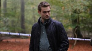 “this-is-so-uncomfortable”:-douglas-booth-on-putting-britain’s-police-misogyny-problem-on-tv