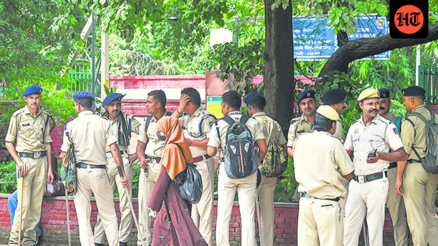 ‘not-staying-dusu-polls,-but-can-stop-counting’:-delhi-hc-warns-over-violence,-vandalism-during-campaigning
