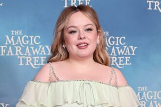 nicola-coughlan-pregnant?-the-rumor-&-the-truth-after-baby-bump-speculation