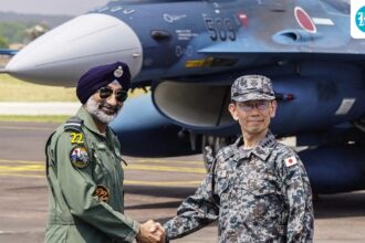 japan-air-chief-general-takehiro-morita-flies-tejas,-calls-it-‘a-truly-invaluable-experience’-|-watch