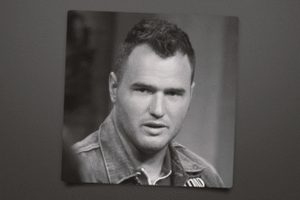 chad-gilbert,-new-found-glory-guitarist,-dies-at-45