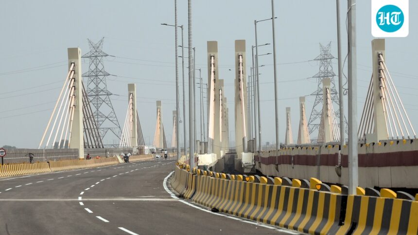 15-minute-noida-delhi-commute,-cycle-tracks:-delayed-barapullah-phase-iii-to-open-september-29