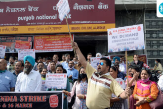 bank-strike-september-28-30:-sbi-advises-customers-to-complete-work-in-advance,-check-available-services