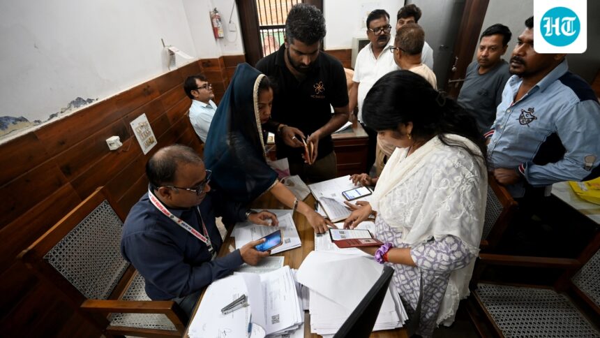 ‘big-mess’:-ex-cec-op-rawat-slams-‘logical-discrepancy’-voter-notices-in-delhi