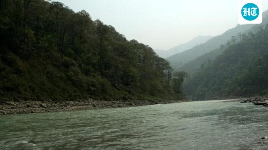 centre-sanctions-₹1,175-crore-for-six-lane-teesta-bridge-to-boost-connectivity