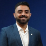 indian-pilot’s-‘muscle-memory’-helped-him-avert-flydubai-tragedy-after-being-stabbed,-says-friend