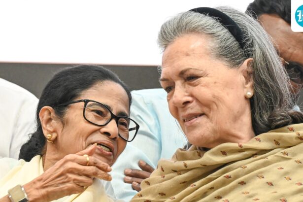 from-stole-to-stage:-mamata-and-sonia’s-bond-outlasts-political-upheavals