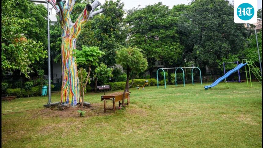 mcd-amends-park-rules-in-delhi:-ornamental-parks-with-5-year-event-history-can-host-social,-religious-functions