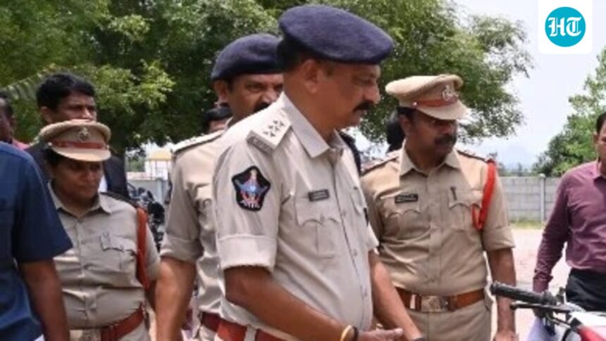 three-class-9-students-visiting-vizag-beach-on-school-holiday-drown-in-sea