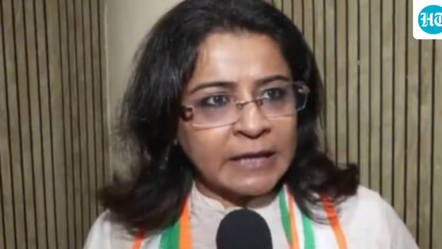 priyanka-kakkar-joins-congress-after-quitting-aap,-cites-differences-over-party’s-functioning
