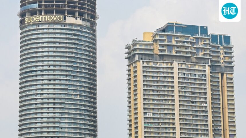 money-woes,-request-to-return-home:-gurugram-man’s-last-chat-with-father-before-jumping-off-noida-high-rise
