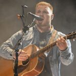 zach-bryan-wears-‘free-palestine’-shirt-during-concert-at-robert-kraft’s-gillette-stadium