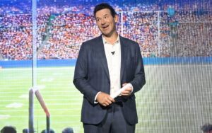 tony-romo-out-at-cbs-following-drunk-driving-arrest