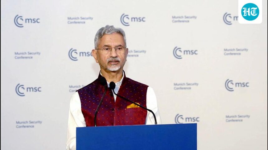 india-holds-talks-with-russia,-ukraine-on-ending-war:-jaishankar